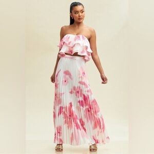 NWT LUXXEL TWO PIECE PLEATED SKIRT SET WITH TOP
